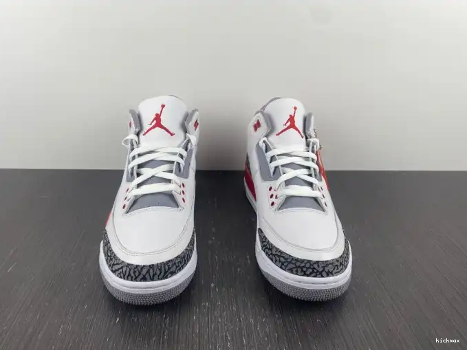Rep 3 Fire Jordan Air OG Red DN3707-160 0430